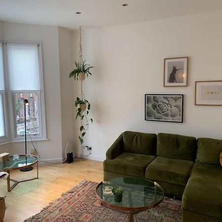 Lovely Spacious 1-Bedroom Flat In Tufnell Park Close To Central London Ngoại thất bức ảnh