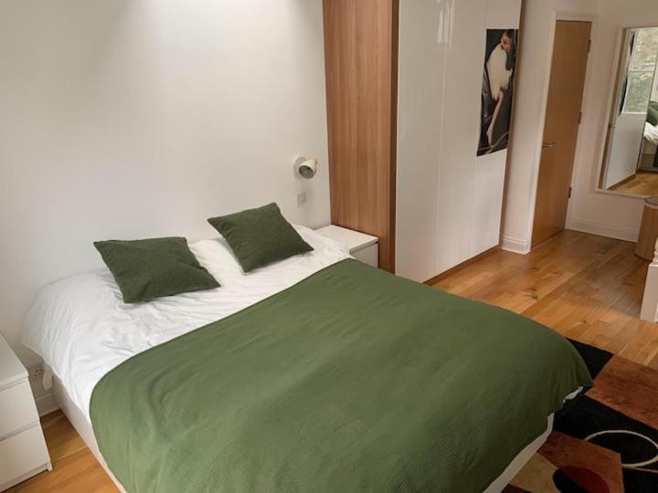 Lovely Spacious 1-Bedroom Flat In Tufnell Park Close To Central London Ngoại thất bức ảnh